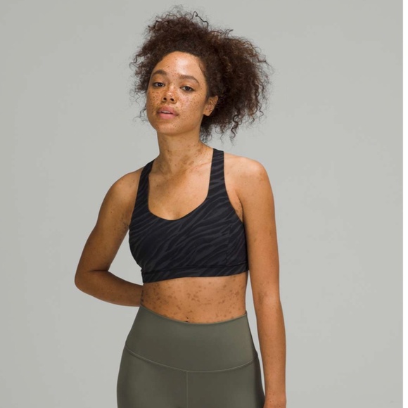 Lululemon Free To Be Serene Bra Light Support, C/D Cup Size 4 - Picture 2 of 9